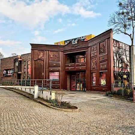 Teatr Baj Pomorski Stary Toruń Exteriör bild